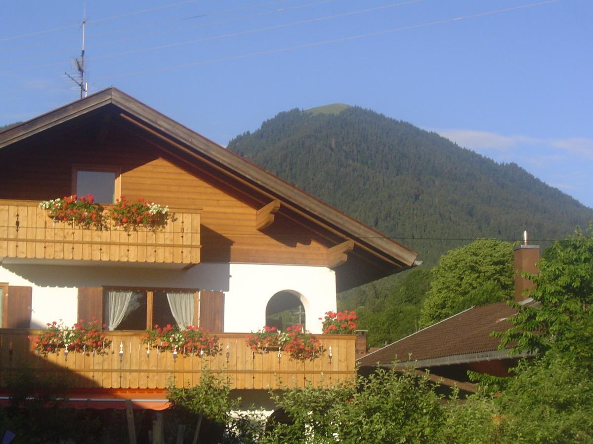 Gästehaus Peter Wiedemann Lenggries Exterior foto